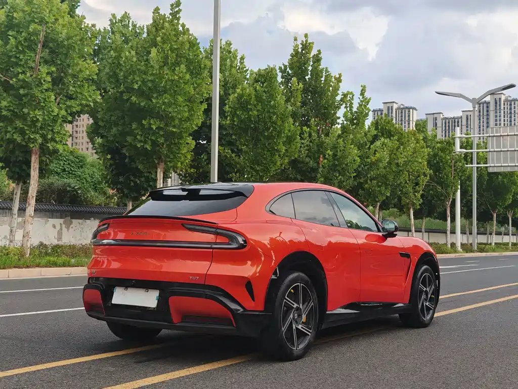 Xiaomi YU7 2025 — фото 8