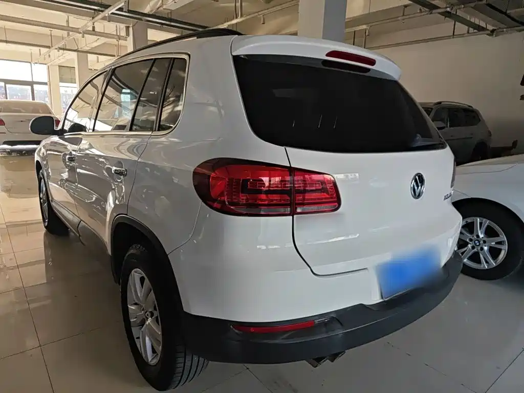 Volkswagen Tiguan 2016 — фото 23
