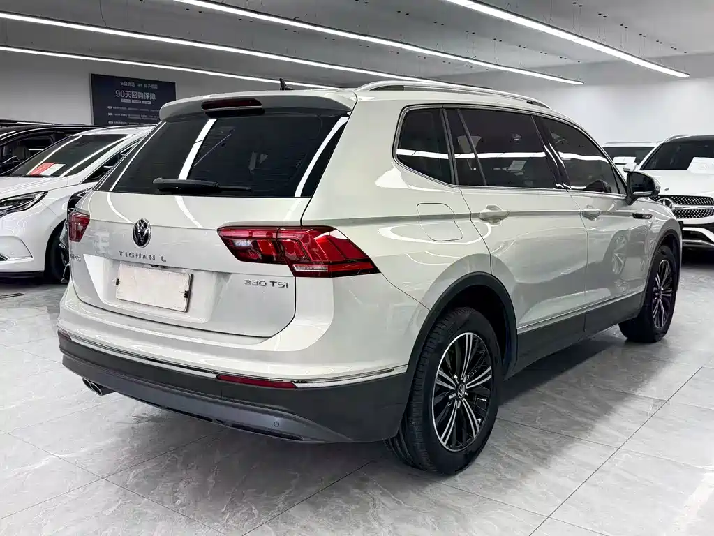Volkswagen Tiguan L 2021