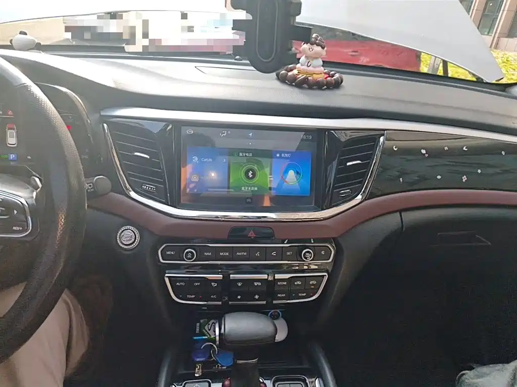 GAC Motor Trumpchi GS8 2018 — фото 6