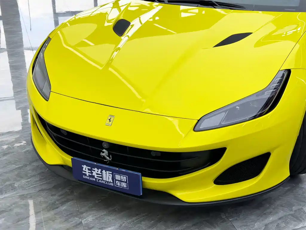 Ferrari Portofino 2019 — фото 11