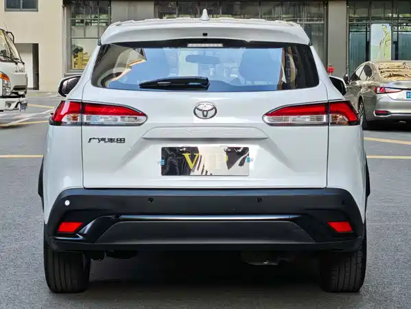 Toyota Frontlander 2025