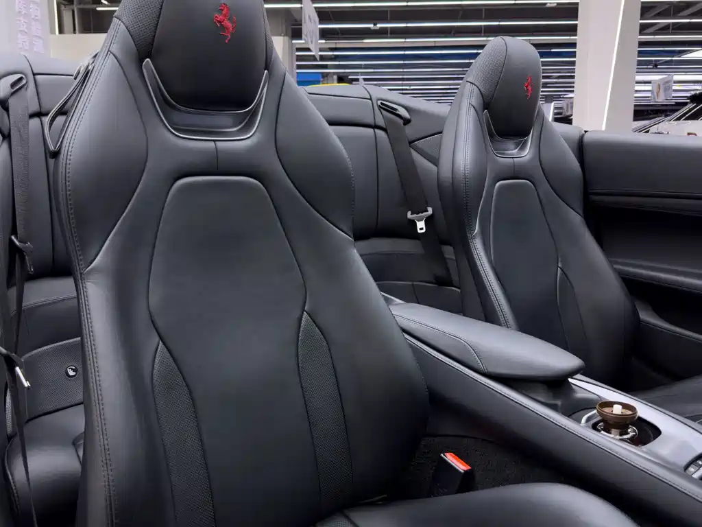 Ferrari Portofino 2019 — фото 15