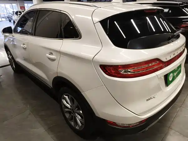 Lincoln MKC 2018