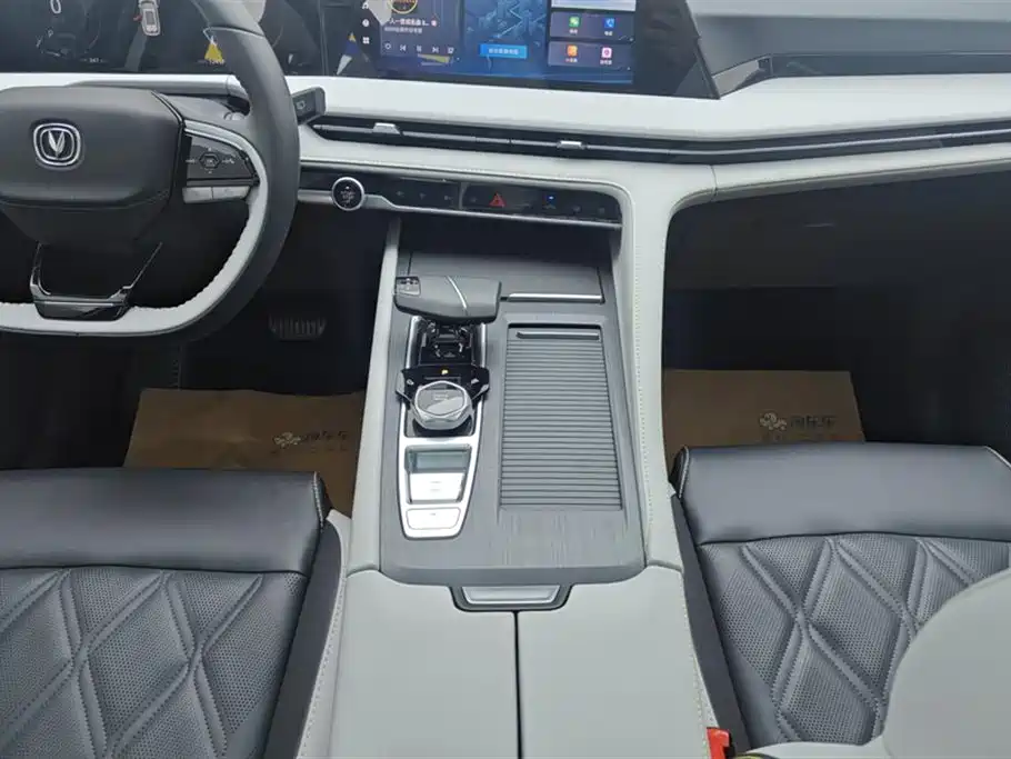 Changan CS75 PLUS 2024 — фото 16