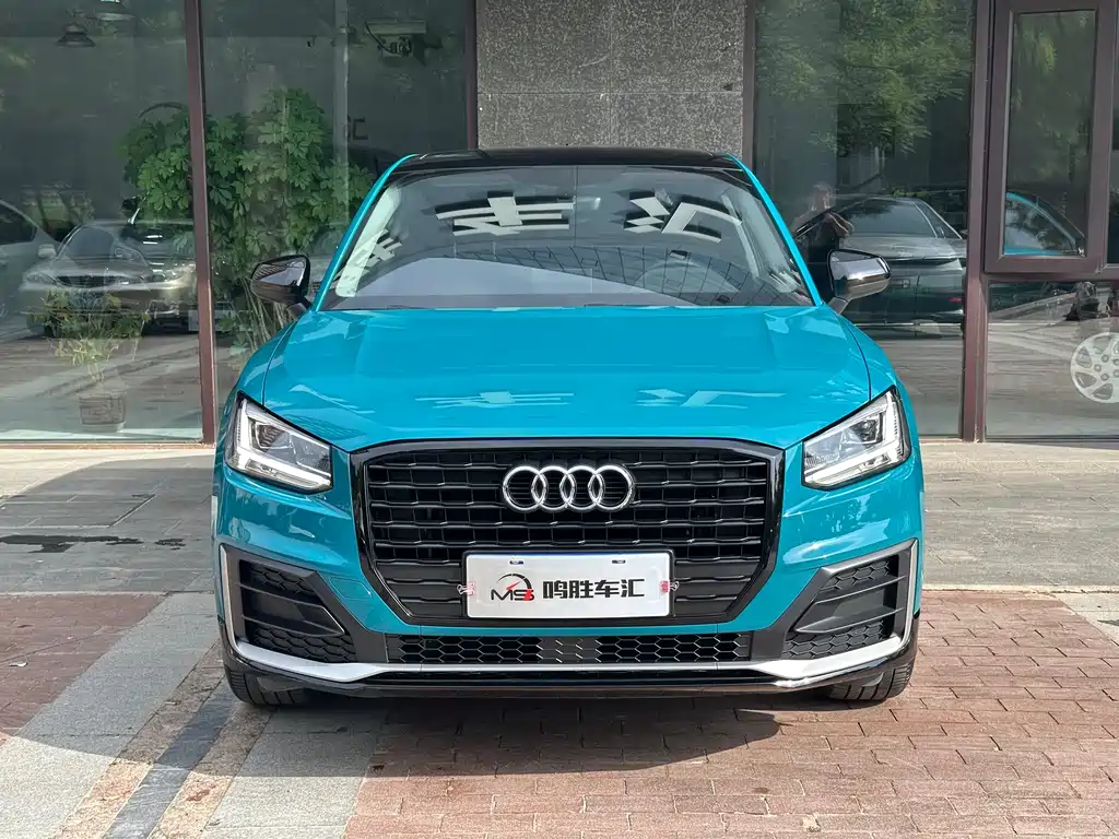 Audi Q2L 2018