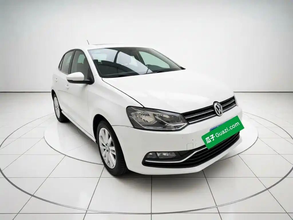 Volkswagen Polo 2015