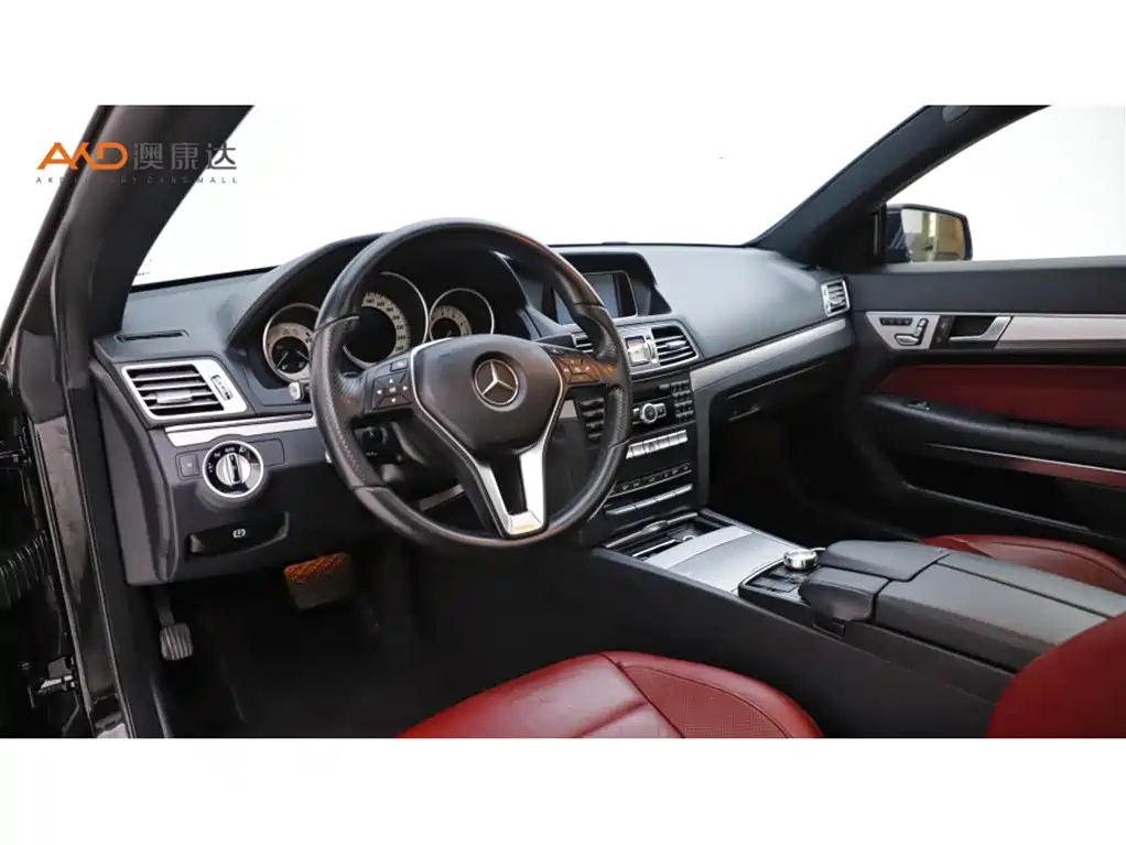 Mercedes-Benz E-Class 2015