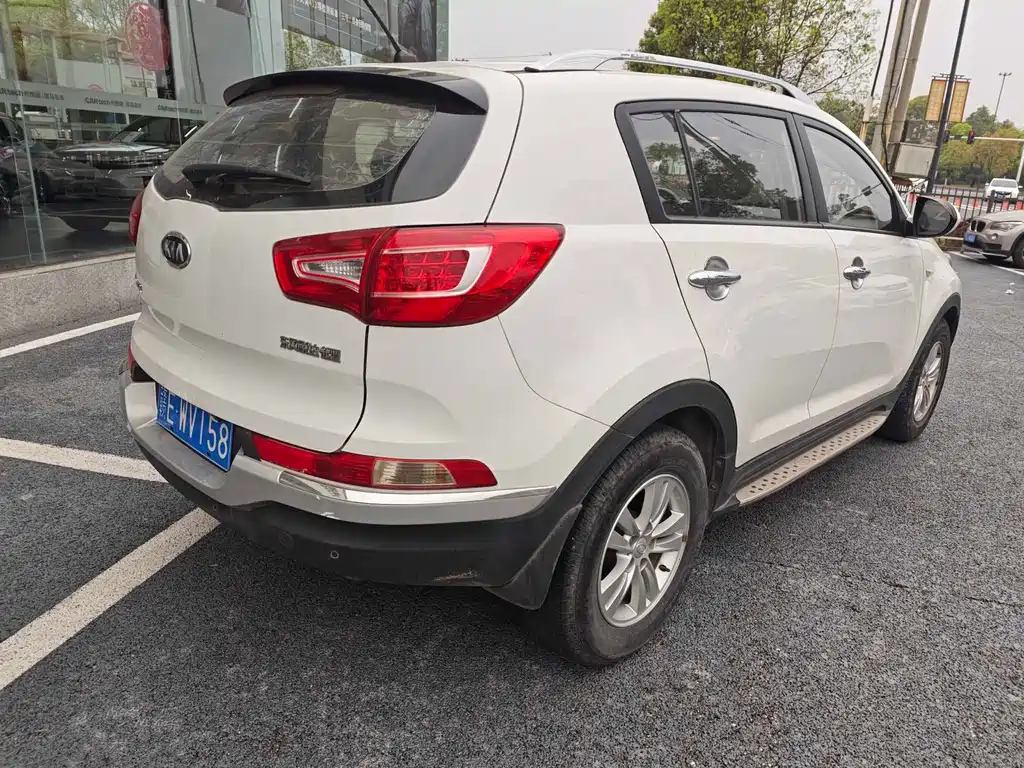 Kia Sportage 2013 — фото 4