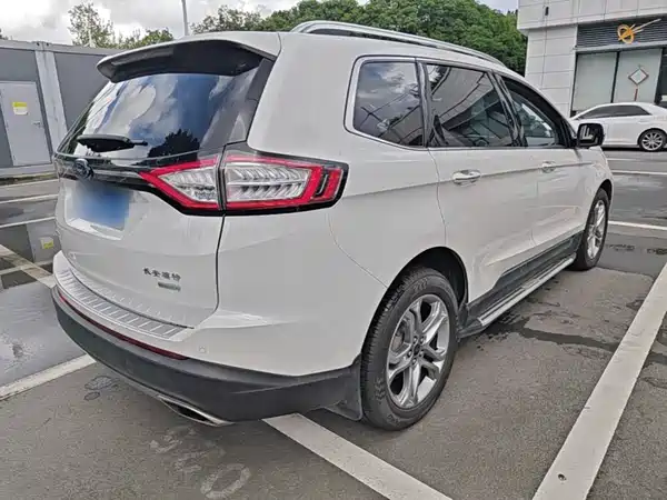 Ford Edge 2018