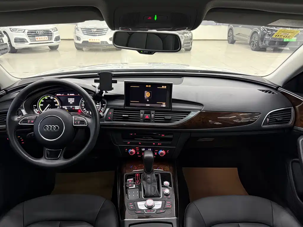 Audi A6L New Energy 2018 — фото 4