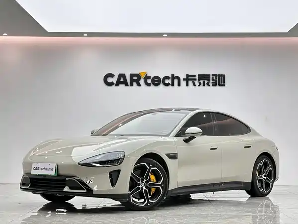 Xiaomi SU7 2024
