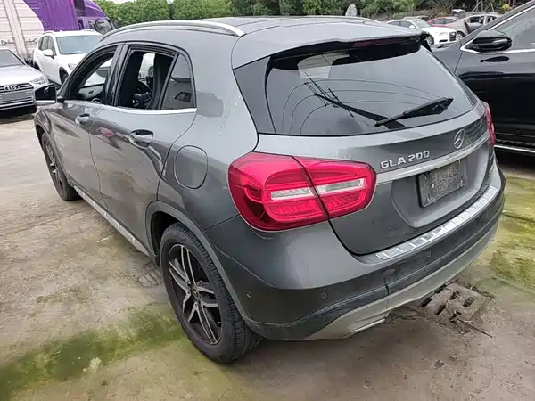Mercedes-Benz GLA 2017