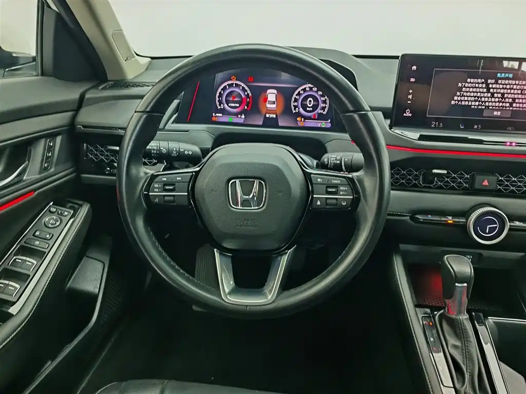 Honda Accord 2024 — фото 11