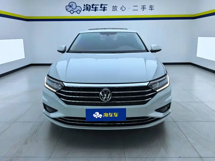Volkswagen Sagitar 2021