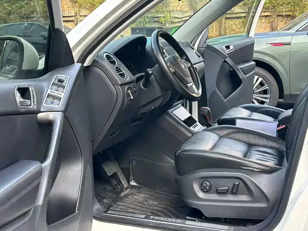 Volkswagen Tiguan 2012