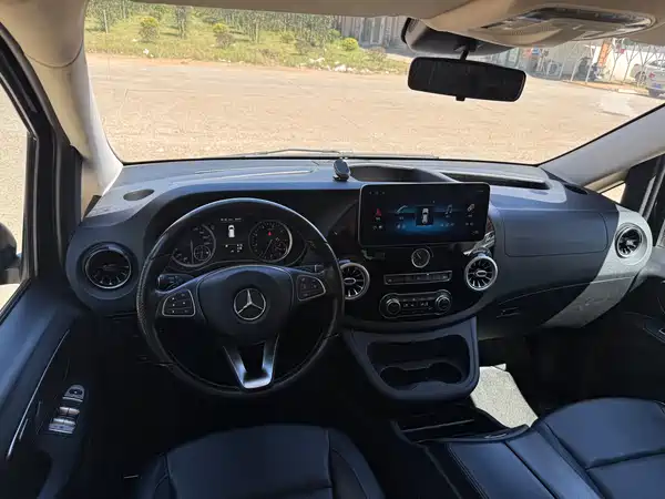 Mercedes-Benz Vito 2021