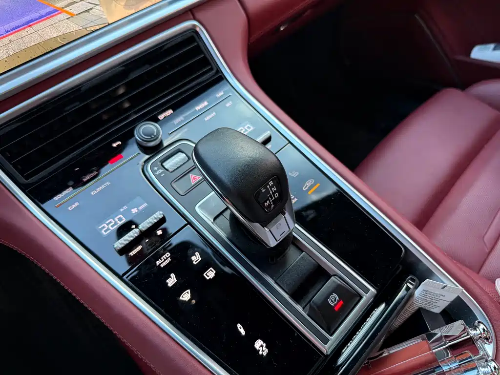 Porsche Panamera 2023 — фото 15