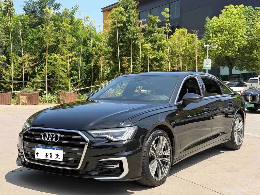 Audi A6L 2019 — фото 1