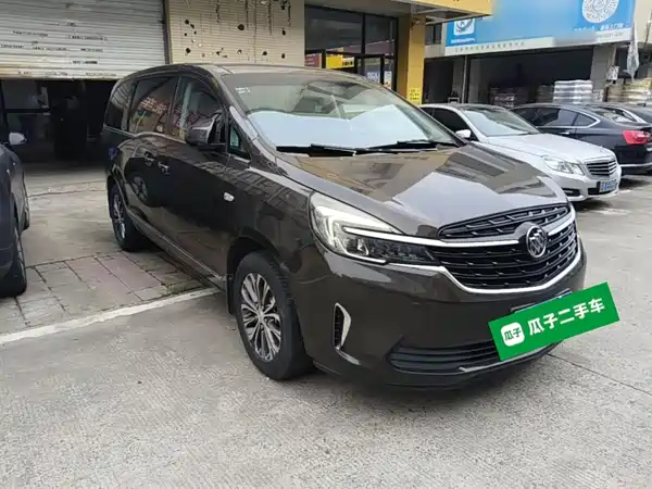 Buick GL8 2021