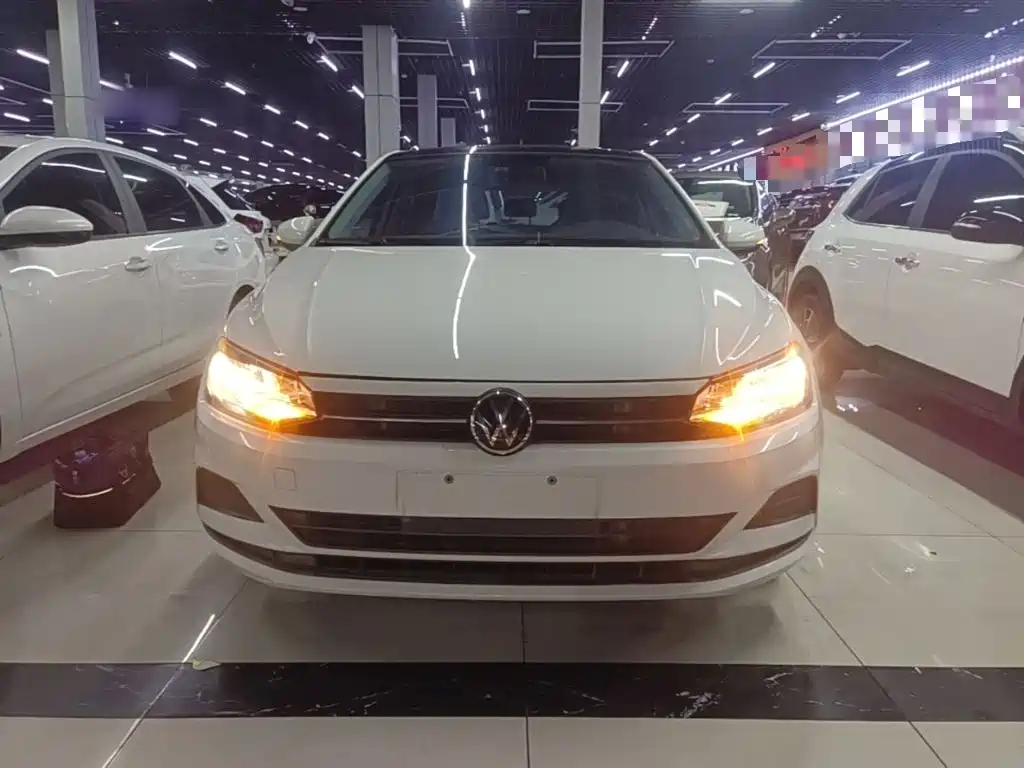 Volkswagen Polo 2021