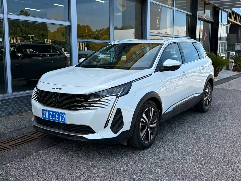 Peugeot 5008 2022
