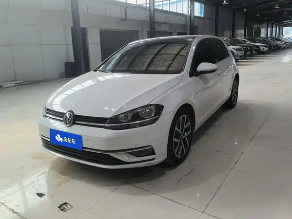 Volkswagen Golf 2020