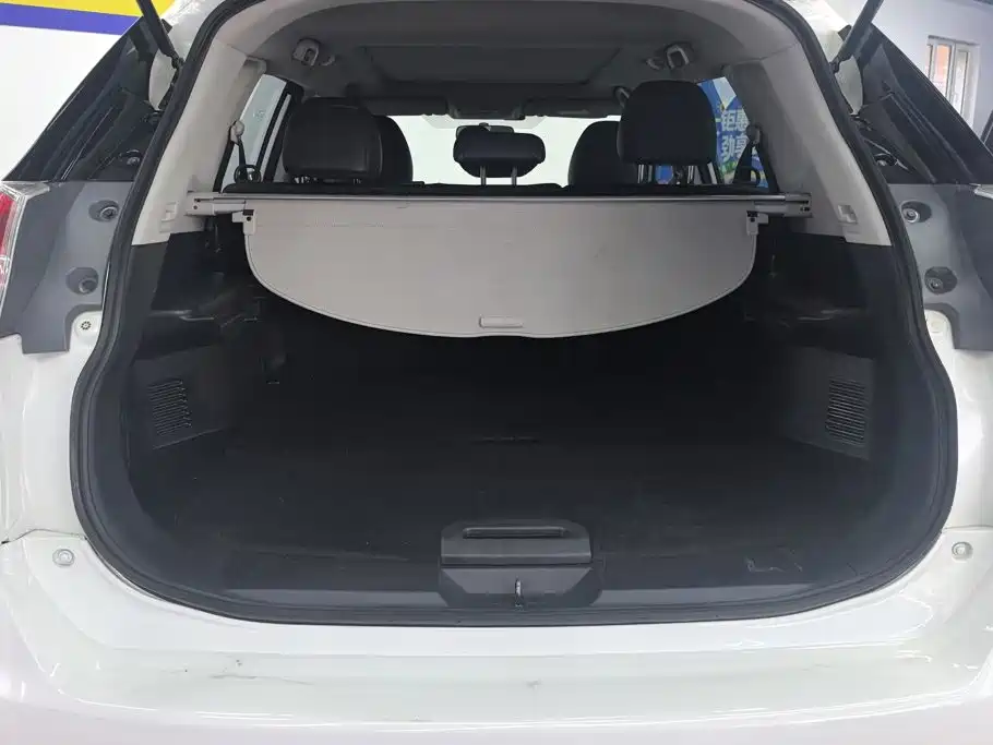 Nissan X-Trail 2016