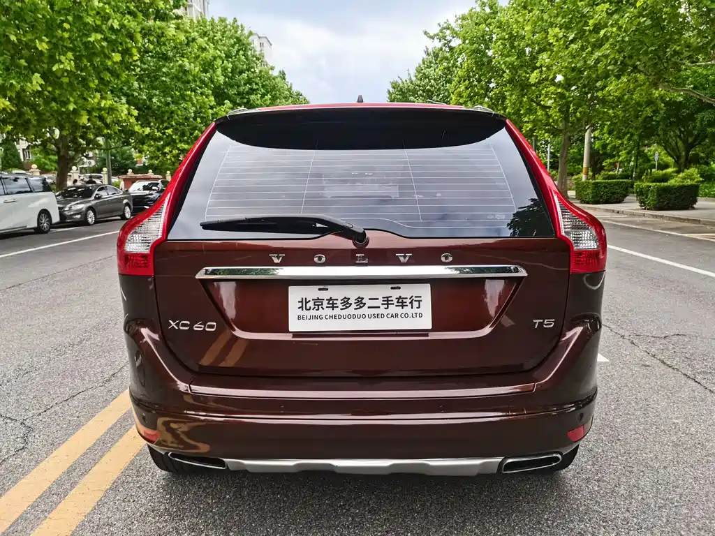 Volvo XC60 2014 — фото 13