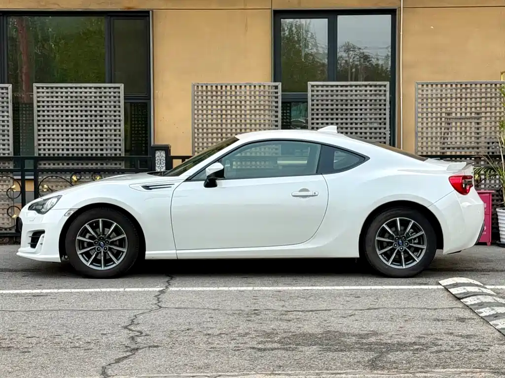 Subaru BRZ 2019 — фото 2