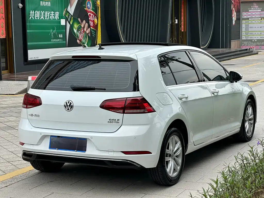 Volkswagen Golf 2019 — фото 13