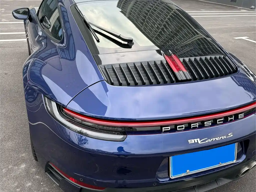 Porsche 911 2021 — фото 10