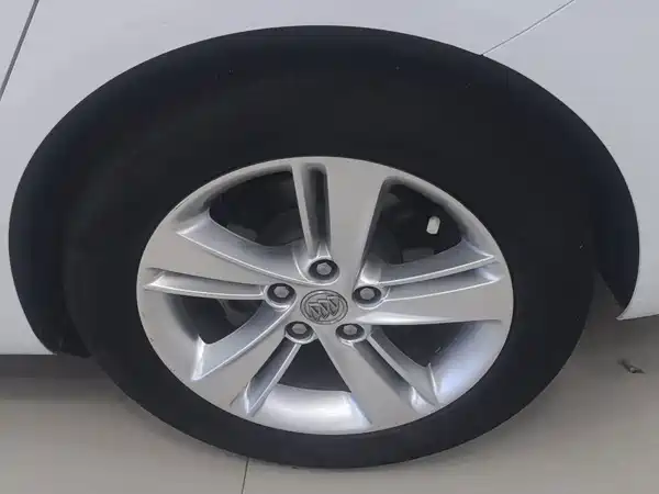 Buick Regal 2018
