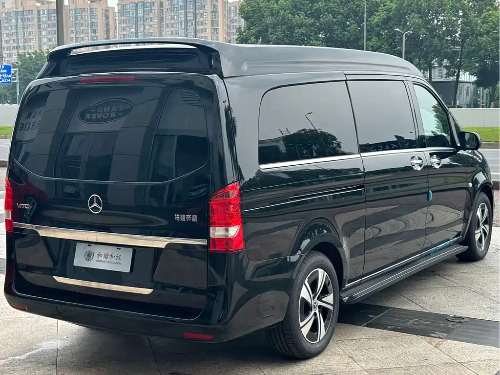Mercedes-Benz Vito 2025 — фото 4