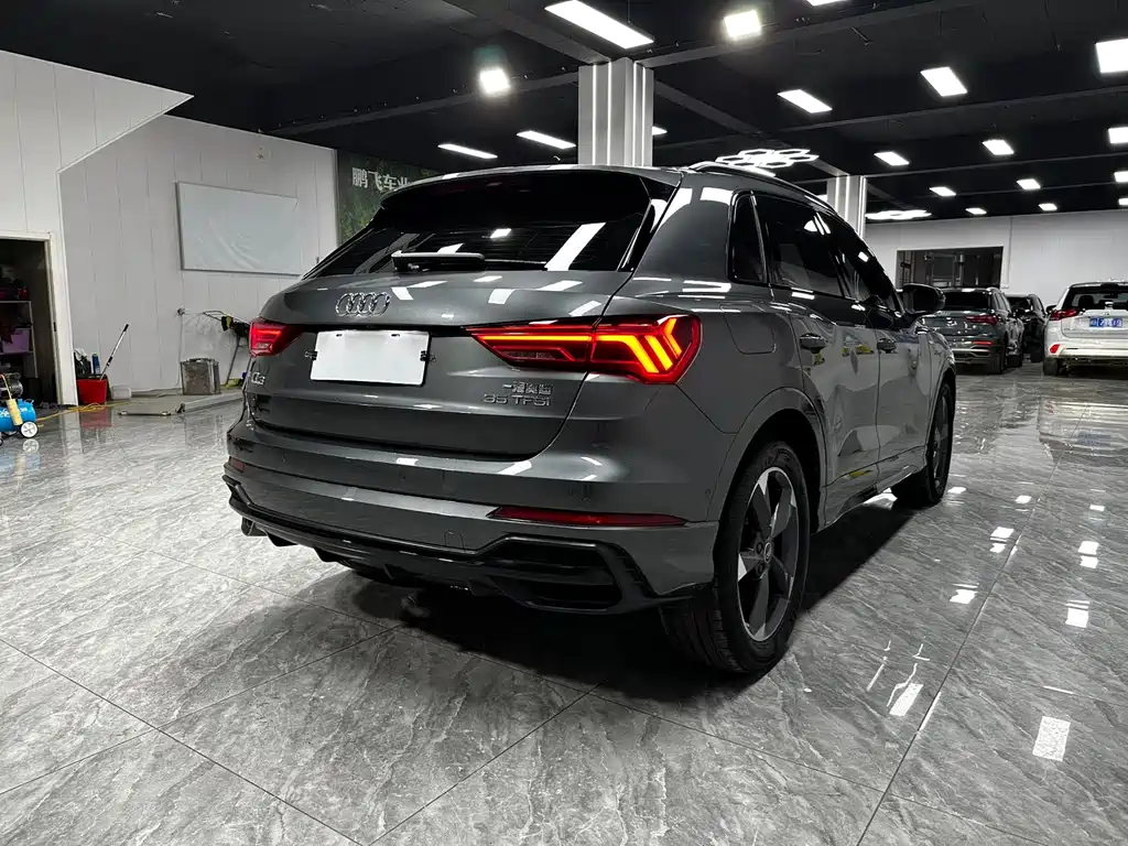 Audi Q3 2022