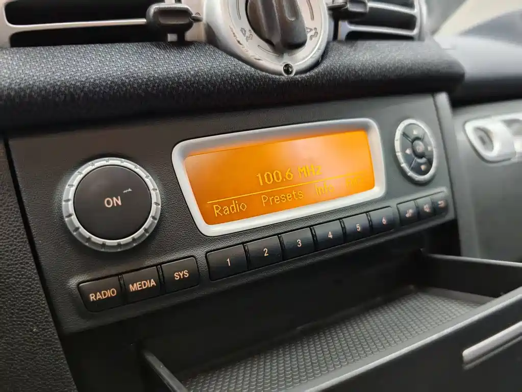 smart Fortwo 2014 — фото 15