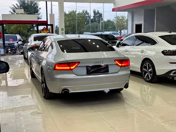 Audi A7 2014