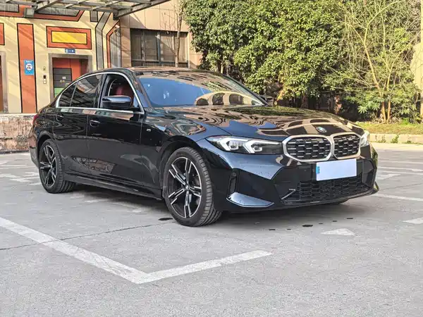BMW 3 Series 2024