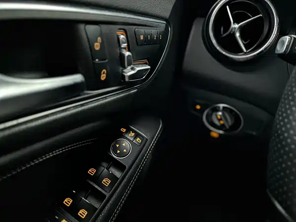 Mercedes-Benz CLA 2018