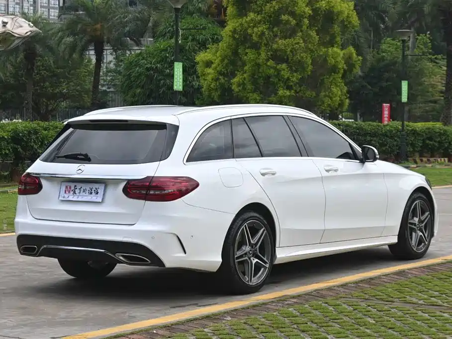 Mercedes-Benz C-Class 2019 — фото 4