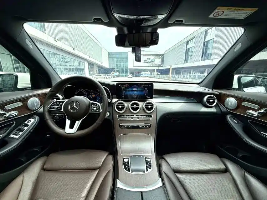 Mercedes-Benz GLC 2021
