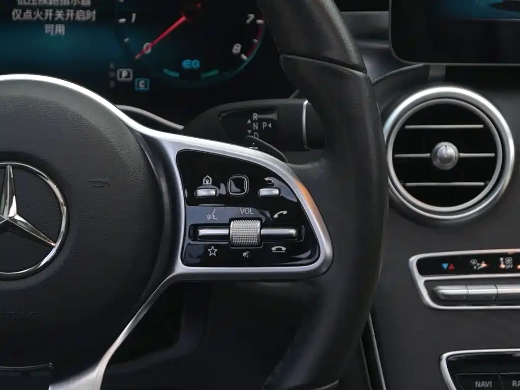 Mercedes-Benz C-Class 2019 — фото 29