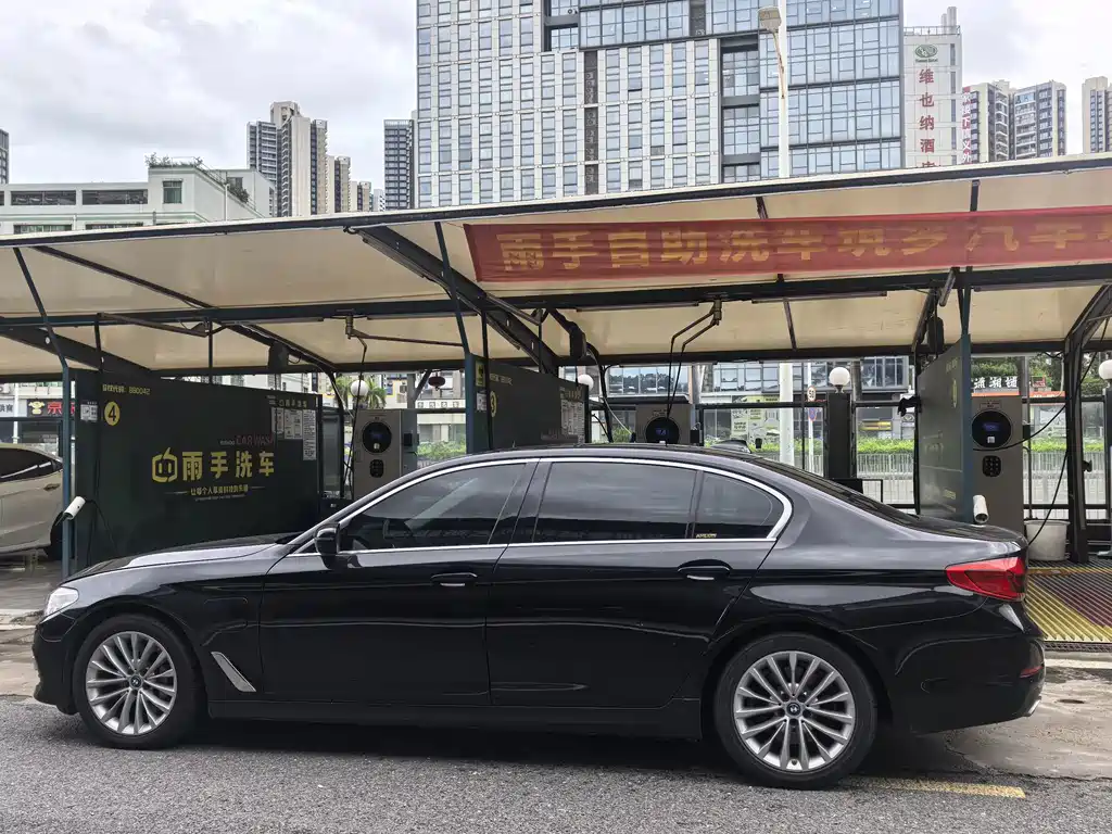 BMW 5 Series New Energy 2019