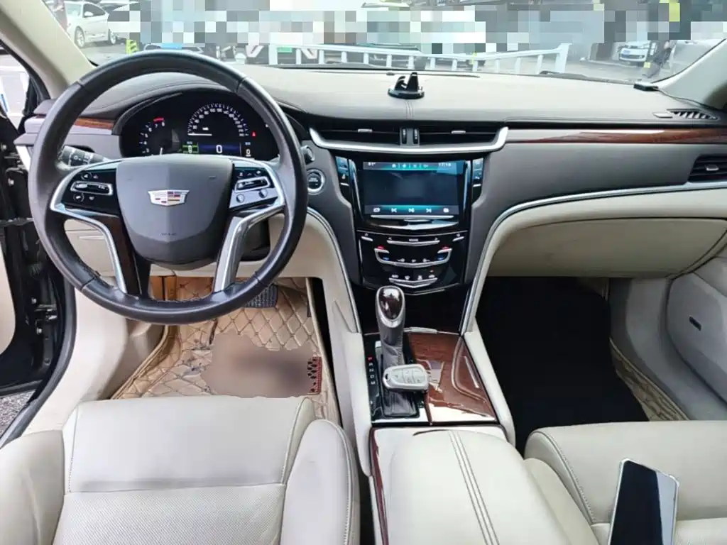 Cadillac XTS 2016 — фото 10
