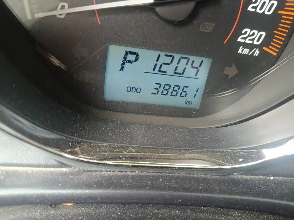 Toyota Yaris L 2020