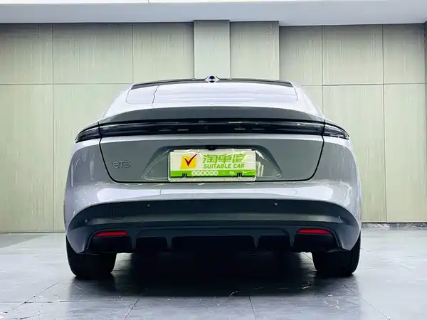 NIO ET5 2023