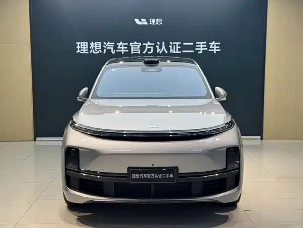 Li Auto L8 2023