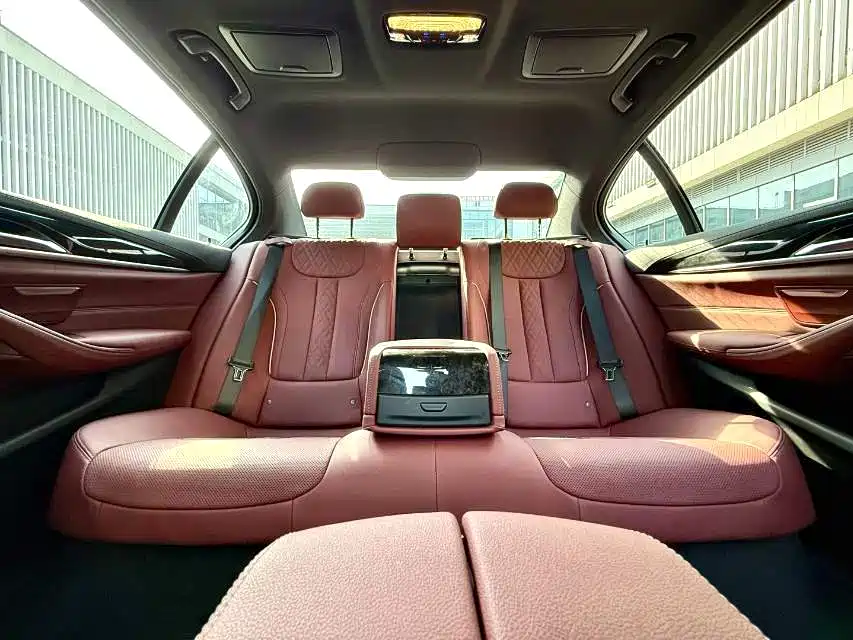 BMW 5 Series 2023