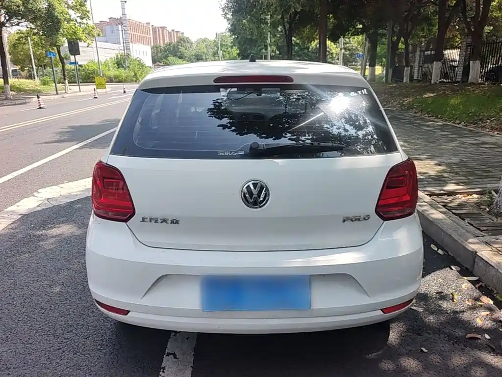 Volkswagen Polo 2016