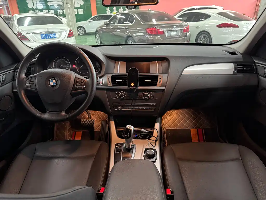 BMW X3 2016 — фото 15